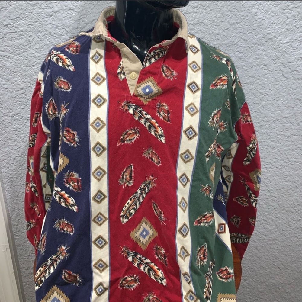 Chaps Ralph Lauren Aztec and Feather Quarter Button